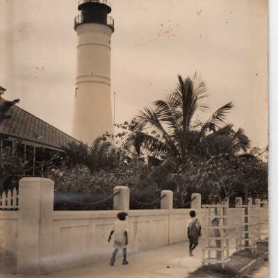 Children at the Key West Lighthouse