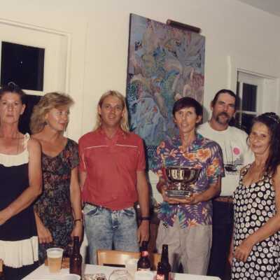 Unknown people at an award ceremony.