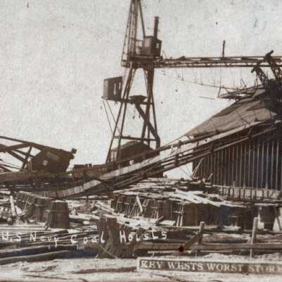 Damaged US Navy Coal Hoists: Copyright: © Key West Art & Historical Society; Origformat: Print-Photographic