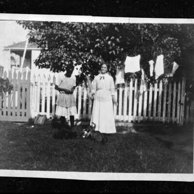 Mary Bethel and Sarah at the Lighthouse