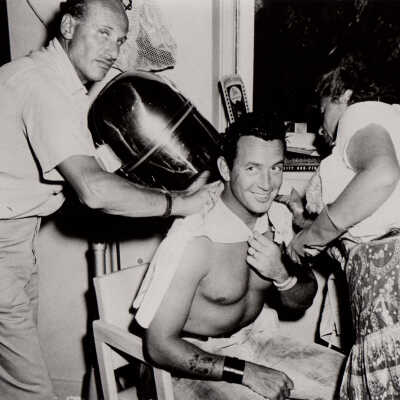 Filming 'Beneath the 12 Mile Reef'