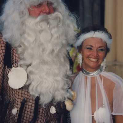 Unknown people dressed up.