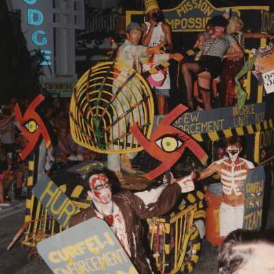 Float number 32 in the parade.