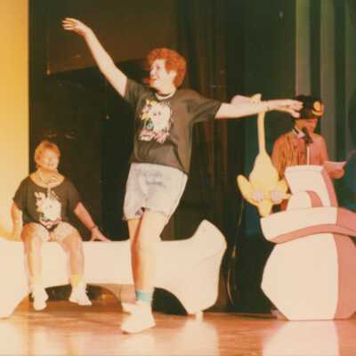 Unknown people dancing.