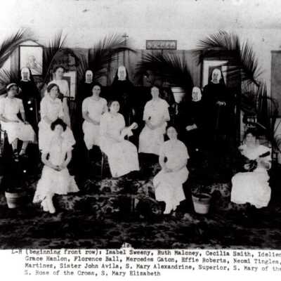 Graduates from the Convent of Mary Immaculate: Copyright: © Key West Art & Historical Society; Origformat: Print-Photographic