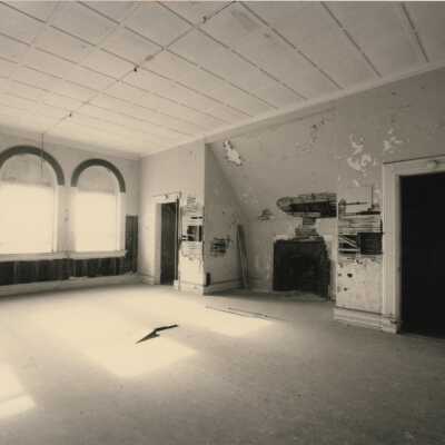 A gallery on the first floor.