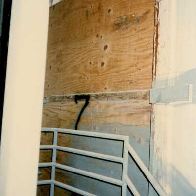 A window labeled number 7.