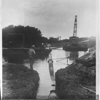 Constructing the Water Pipeline: Copyright: © Key West Art & Historical Society; Origformat: Negative; Resolution: 600 dpi