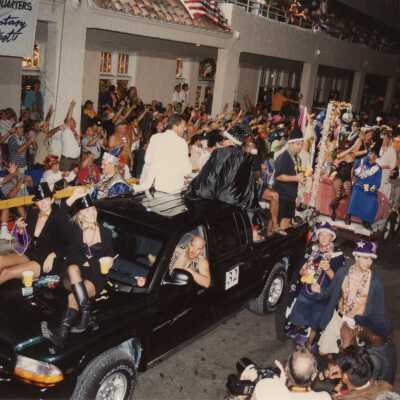 Float number 32 in the parade.