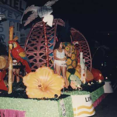 Float number 32 in the parade.