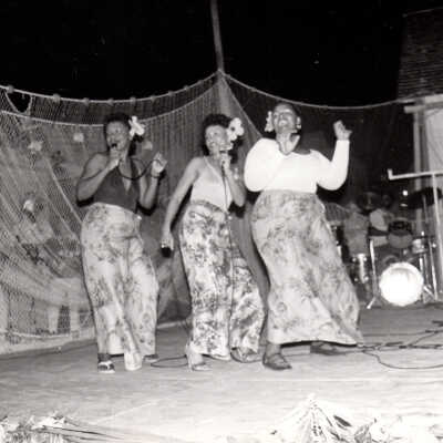 Trio of Singers in Green Turtle Cay