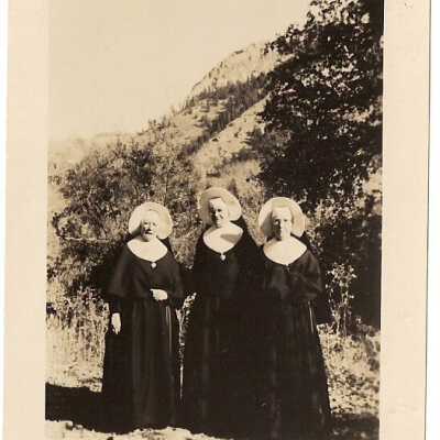 Three Nuns