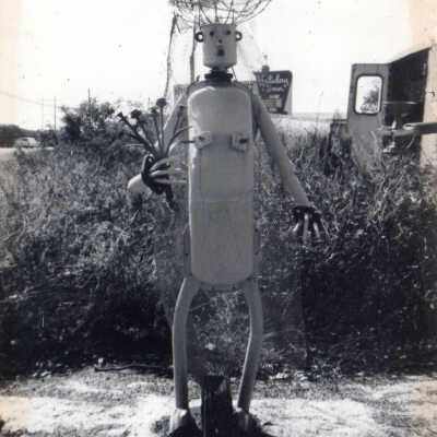 Stanley Papio metal sculpture