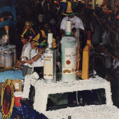 Float number 71 in the parade.