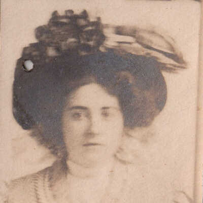 Unknown woman