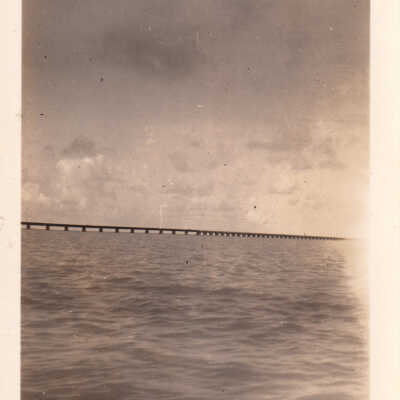 Old Seven Mile Bridge construction