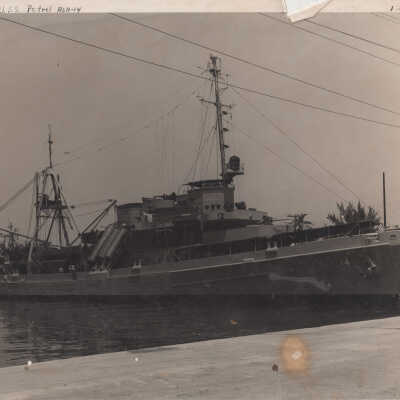Submarine Rescue USS Petrel