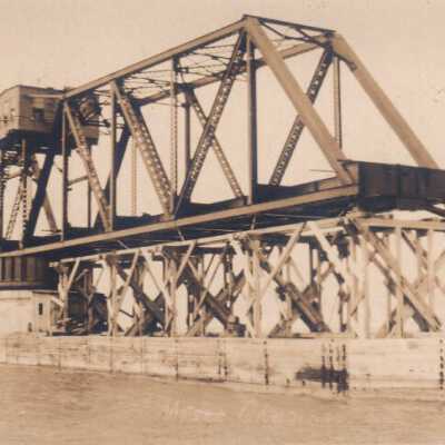 Bahia Honda bridge construction: Copyright: © Key West Art & Historical Society; Origformat: Print-Photographic