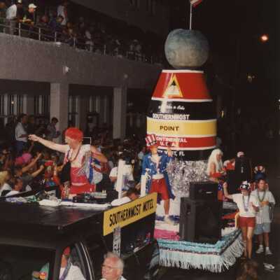 A float in the parade that has the southernmost point
