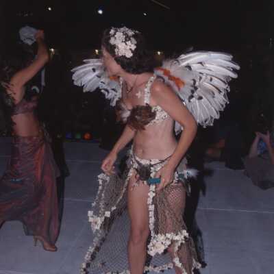 An unknown woman dressed up.