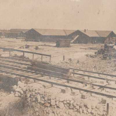 Railroad tracks and buildings: Copyright: © Key West Art & Historical Society; Origformat: Print-Photographic