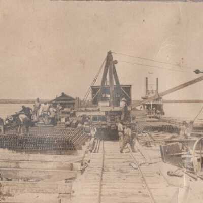 Railroad construction scene: Copyright: © Key West Art & Historical Society; Origformat: Print-Photographic