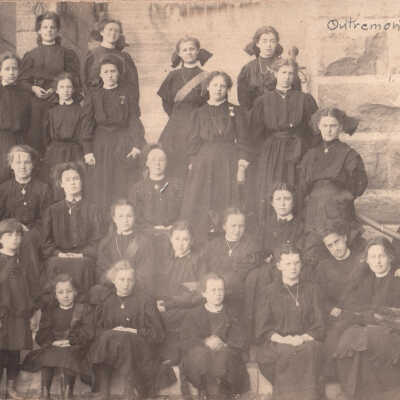 Isabel and a group of women at Outremont