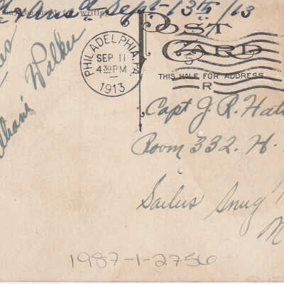 Crowd disembarking from a ship