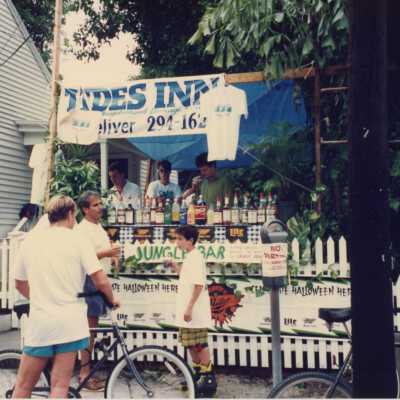 A booth set up outside of the Tides Inn selling alcohol at the street fair.