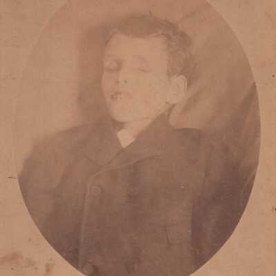 Unknown boy in coffin: Copyright: © Key West Art & Historical Society; Origformat: Print-Photographic