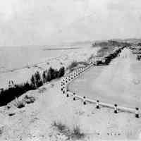 Oval Beach, article 1937