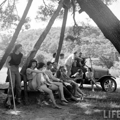 from "Saugatuck Art Colony Life 1949 Loomis Deam"