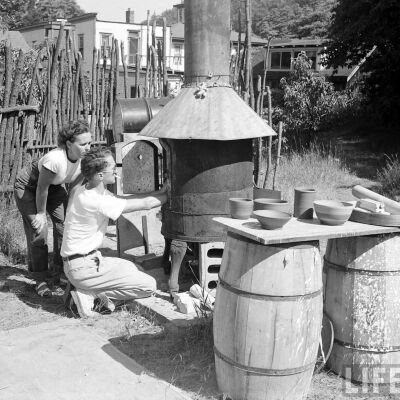 from "Saugatuck Art Colony Life 1949 Loomis Deam"