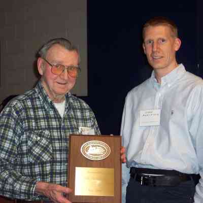 100_0564-BillJohnManifoldLorenz2003.JPG 606KB: CD 10: Bill Manifold receives 2003 Lorenz Award, with John Manifold