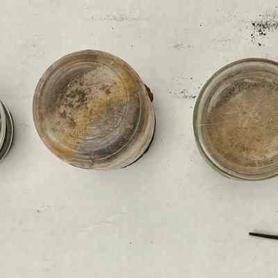 Jars, bottom