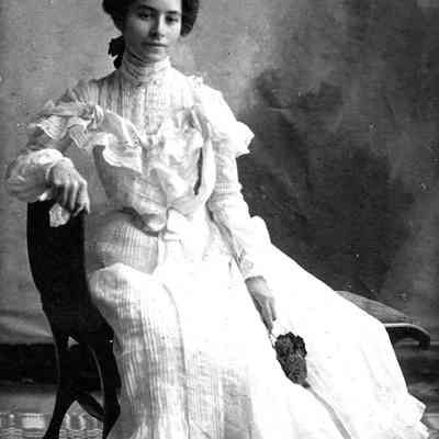 Mattie Hirner 1901 graduation photo