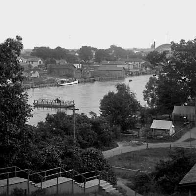 Perryman & Park from hill ca 1910