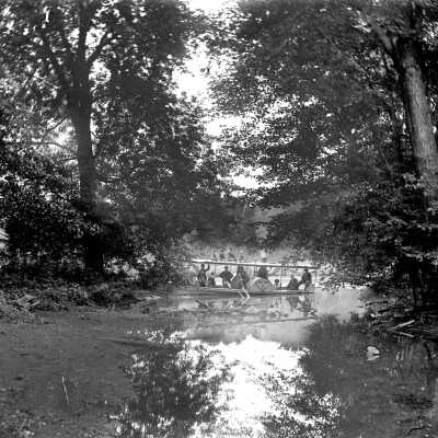 Lady May - Boat on river tu