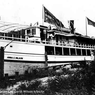 gh010.jpg 224 KB: Anna C. Wilson docked. Donated by Garth Wilson 9/26/01