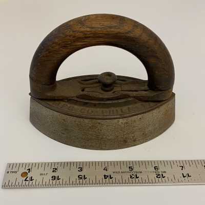 Cast Sad Iron