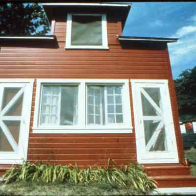 file770.jpg 145KB from 2021.72.02: red cottage