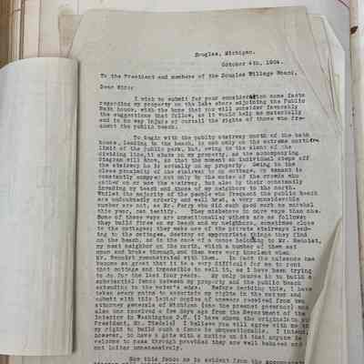 Page 640: Oct. 4, 1924 Letter to council about Douglas Beach access steps intruding on Garesche property