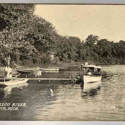 Kalamazoo River 40 - Motor launch