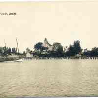          Lighthouse with mackinaw in front.jpg 1.2MB circa1913
   