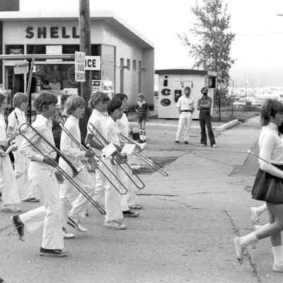 Ca1975Band.jpg 1.4MB