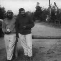          010_shel_neiman_.jpg 234KB -- Shel Silverstein and LeRoy Neiman; digital file from 2021.72.02
   