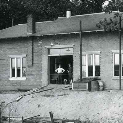 Pumphouse_1910_bottom.jpg 1.4MB