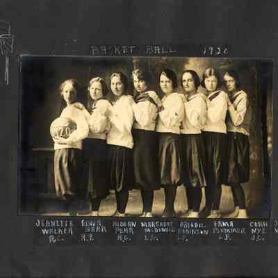 file620.jpg 1.5MB: Jeanette Walker, Edna Barr, Aldean Pear, Margaret McDonald, Abigail Robinson, Erma Plummer, Cora Nye, Julia Whipple