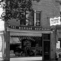          GreenParrotCafeCa1935
   