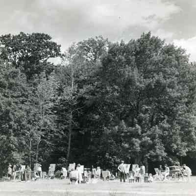 class075.jpg 3.8MB: on the meadow